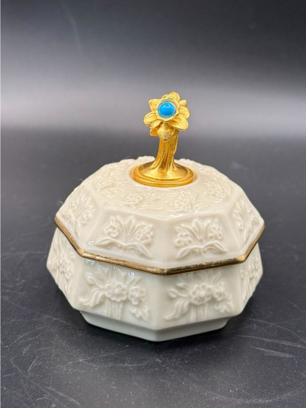 Lenox December Trinket Box Ivory Embossed Gold Floral Lid